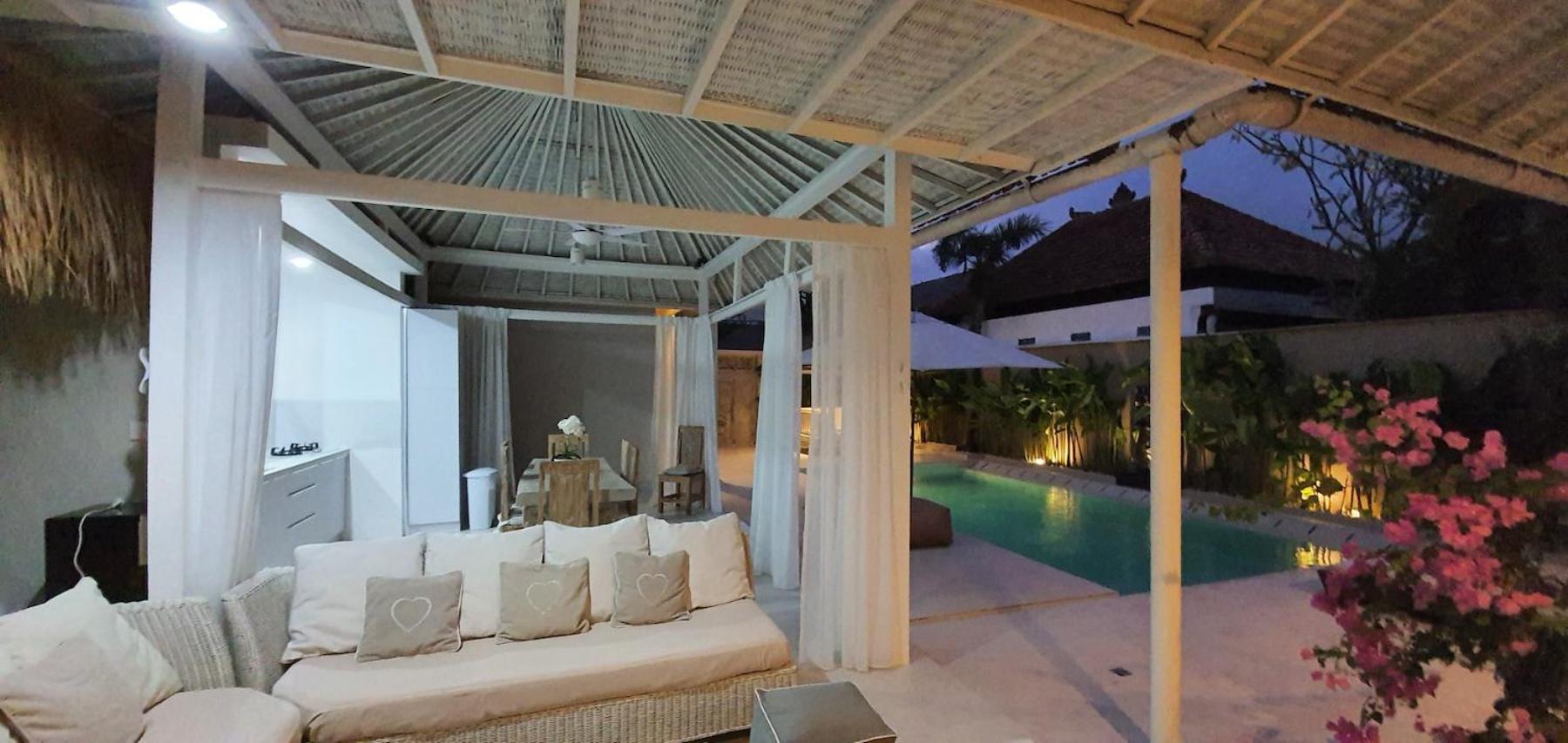 La Dolce Villa Seminyak Kültér fotó