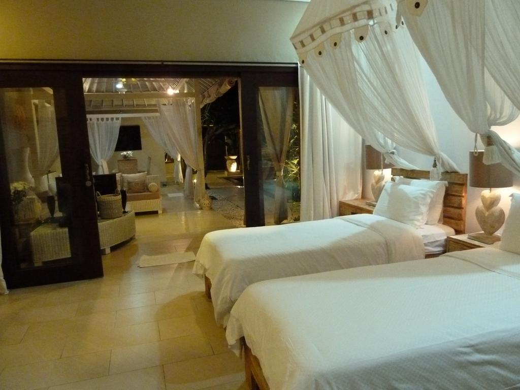 La Dolce Villa Seminyak Kültér fotó