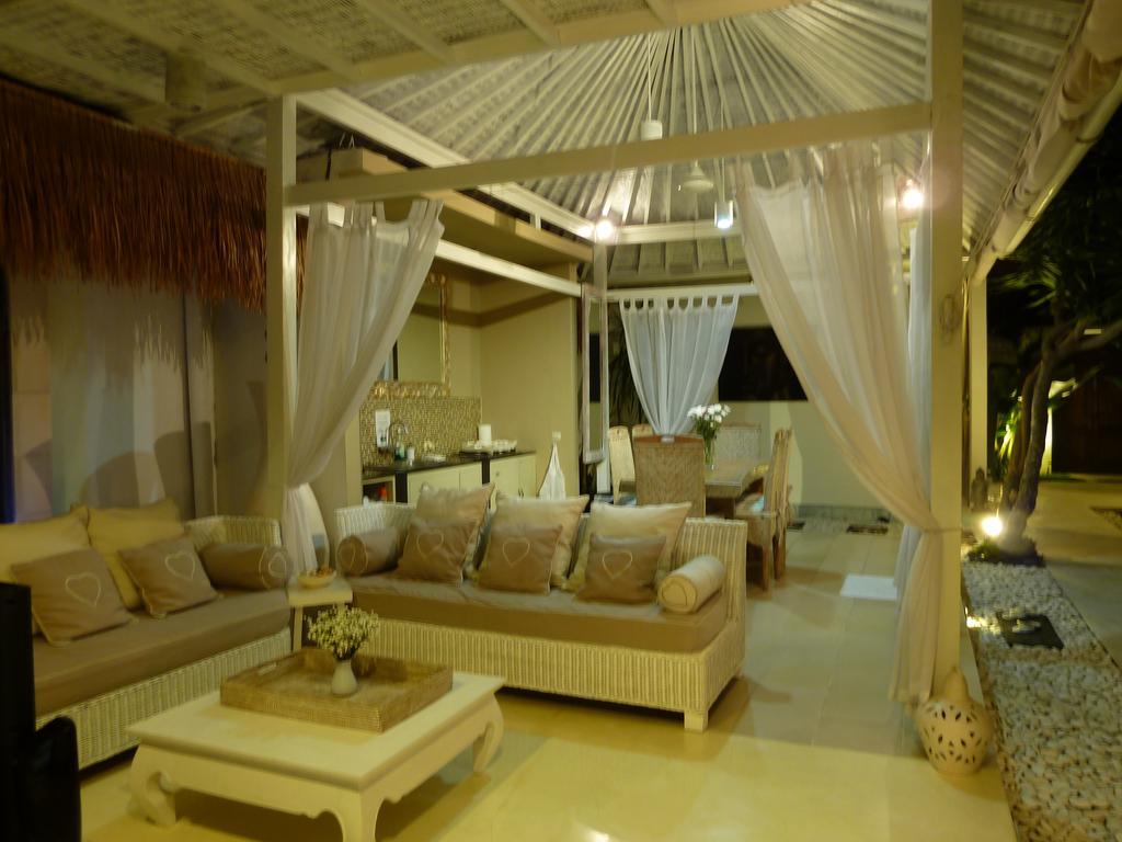 La Dolce Villa Seminyak Kültér fotó